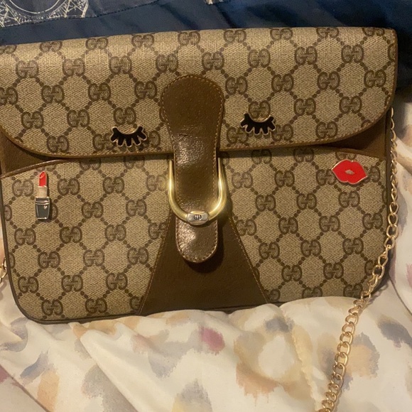 Vintage Authentic Gucci Accessories collection no offers💋💋💋 - Picture 8 of 8